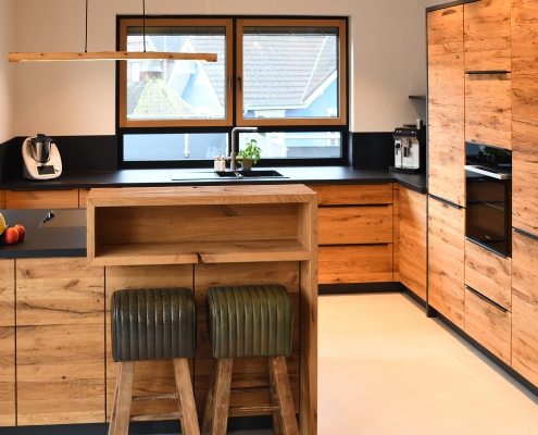 Küche Eiche Altholz - Küche in Eiche-Altholz von Schreinerei Rodemer